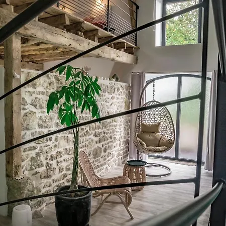 Les Hauts De Bagadou Bed & Breakfast *