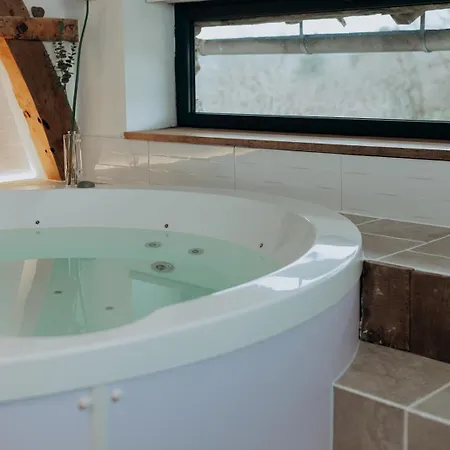 Bed and breakfast Les Hauts De Bagadou 4*