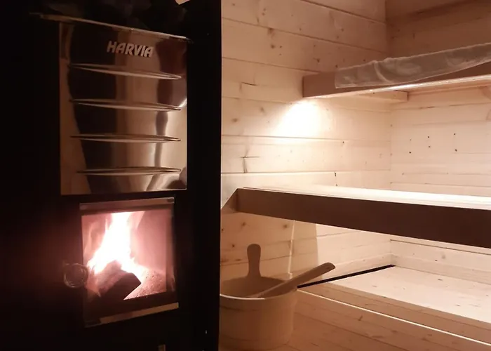 Les Hauts De Bagadou Alojamento de Acomodação e Pequeno-almoço Martel