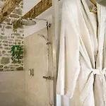 Couette-café Les Hauts De Bagadou La Martel