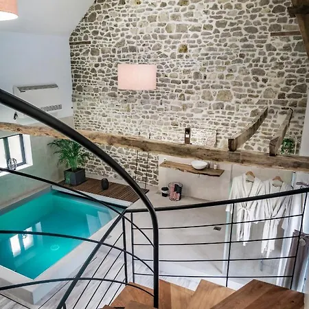 Les Hauts De Bagadou ベッド・アンド・ブレックファスト 4*