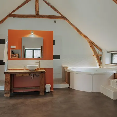 Les Hauts De Bagadou Bed and Breakfast Martel