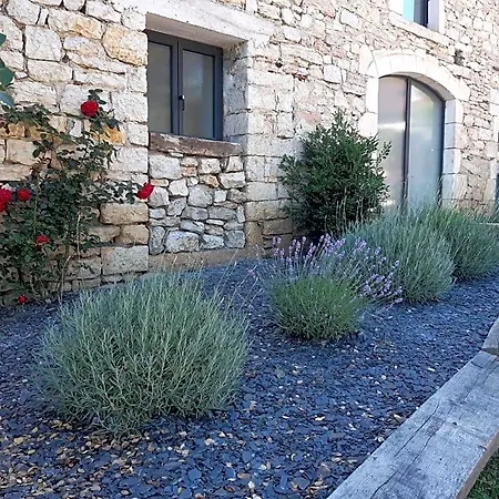 Couette-café Les Hauts De Bagadou La 4*