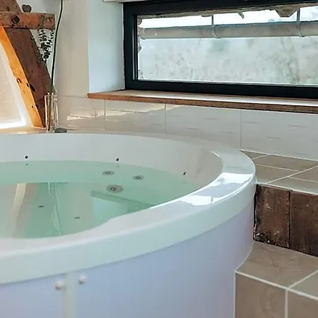 Les Hauts De Bagadou La Couette-café 4*